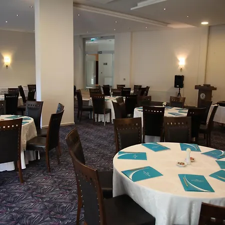 Yuecelen Mugla ホテル 4*